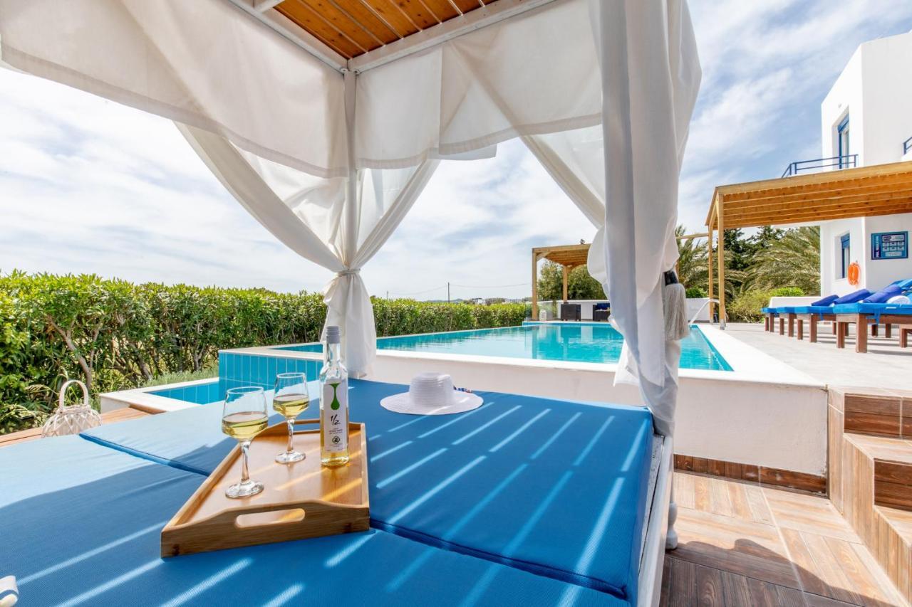 White Blue Villa ラクハニア エクステリア 写真