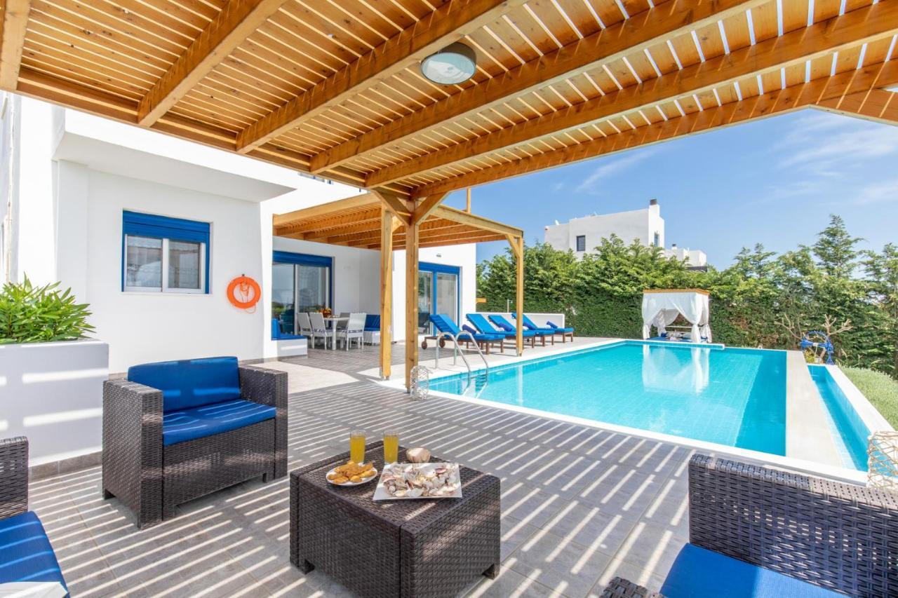 White Blue Villa ラクハニア エクステリア 写真
