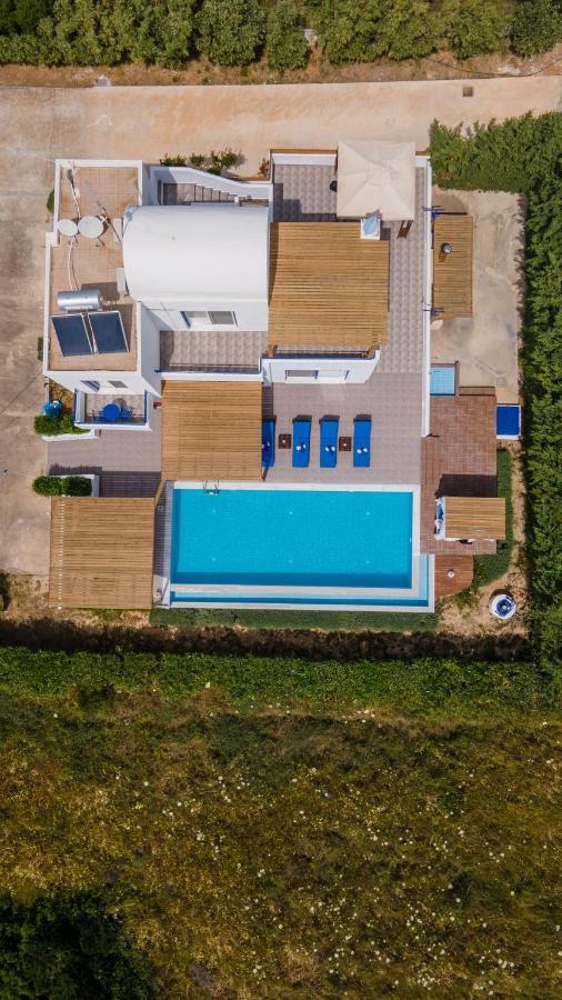 White Blue Villa ラクハニア エクステリア 写真